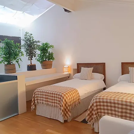 Apartment Genteel Casa Antonia Diaz Seville