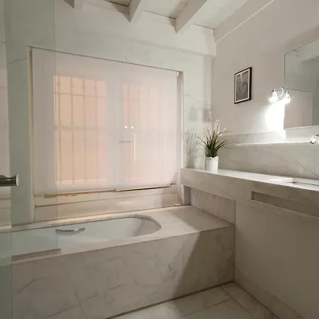 Apartment Genteel Casa Antonia Diaz